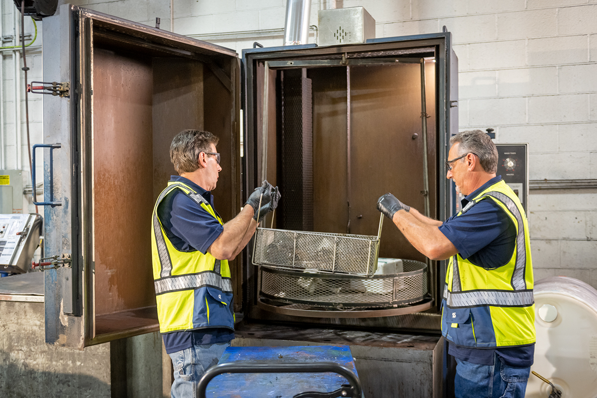 Electric-Actuator-Sandblasting